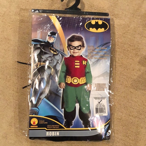 Like new toddler Robin costume. Original packaging